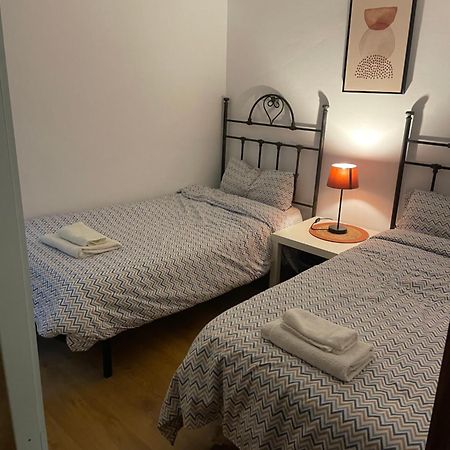 The Oasis One Spacious Apartment In Sevilla Экстерьер фото